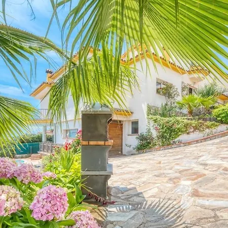 Costacabana - Valentina Λορέτ Ντε Μαρ